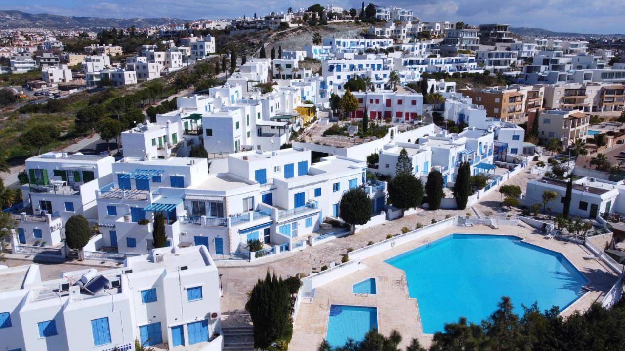 Ikaria Village-ground Floor No 4
