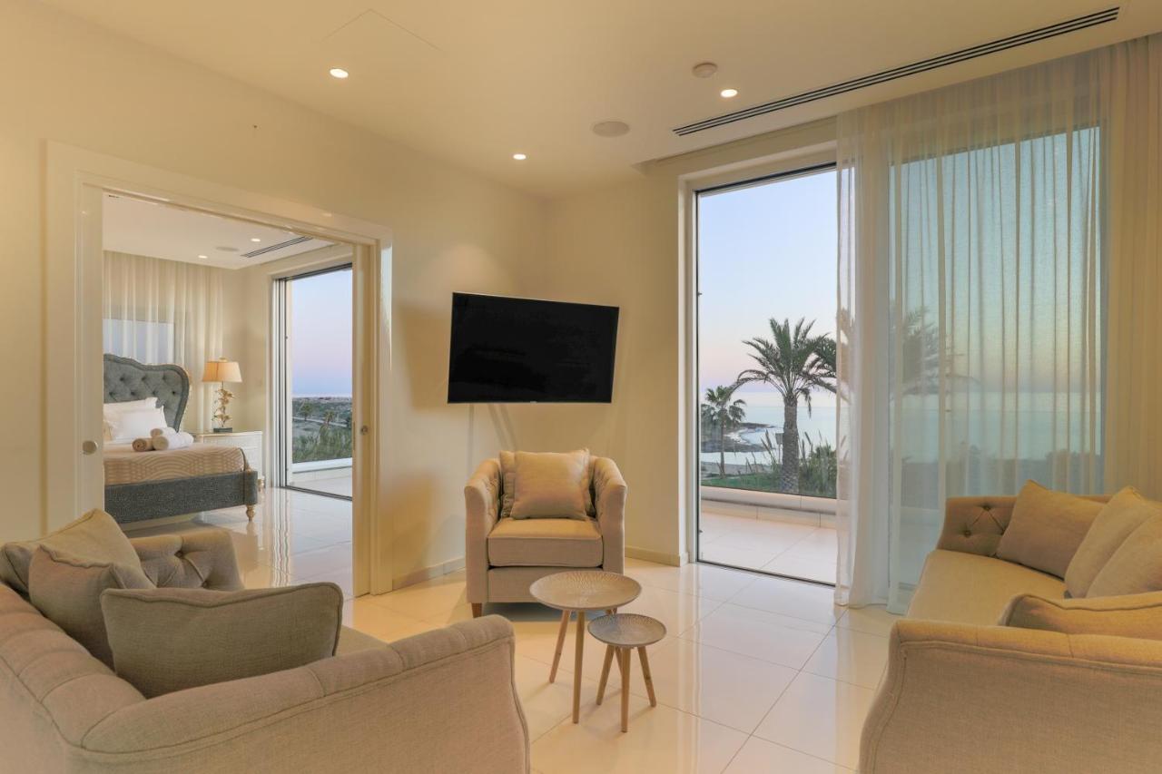 Palace Of Mediterranean Beachfront Villa