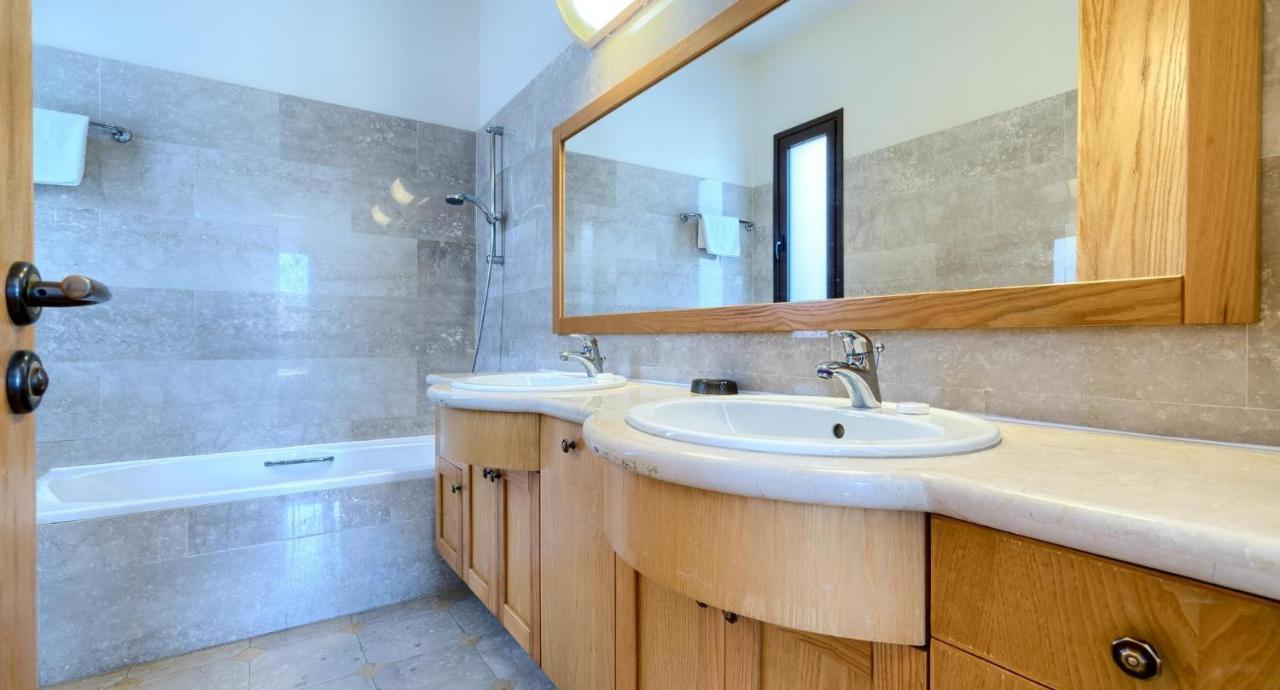 Beautiful Villa Dionysus With Private Pool In Peaceful Location - Aphrodite Hills Kouklia