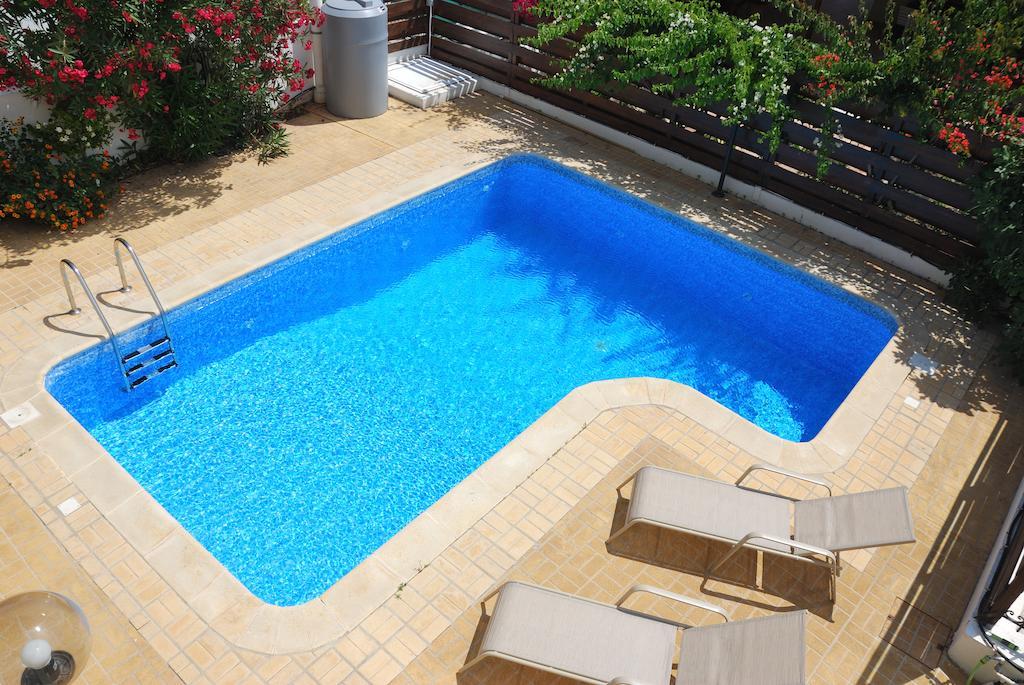 Poros 2 Villa *