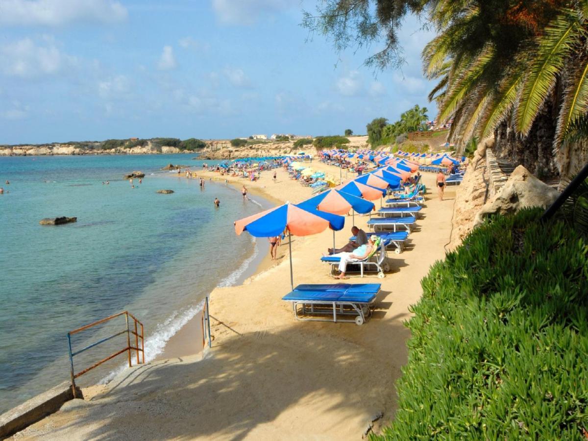 Aqua Sunrise 1km From With Sea Views Pousada Coral Bay