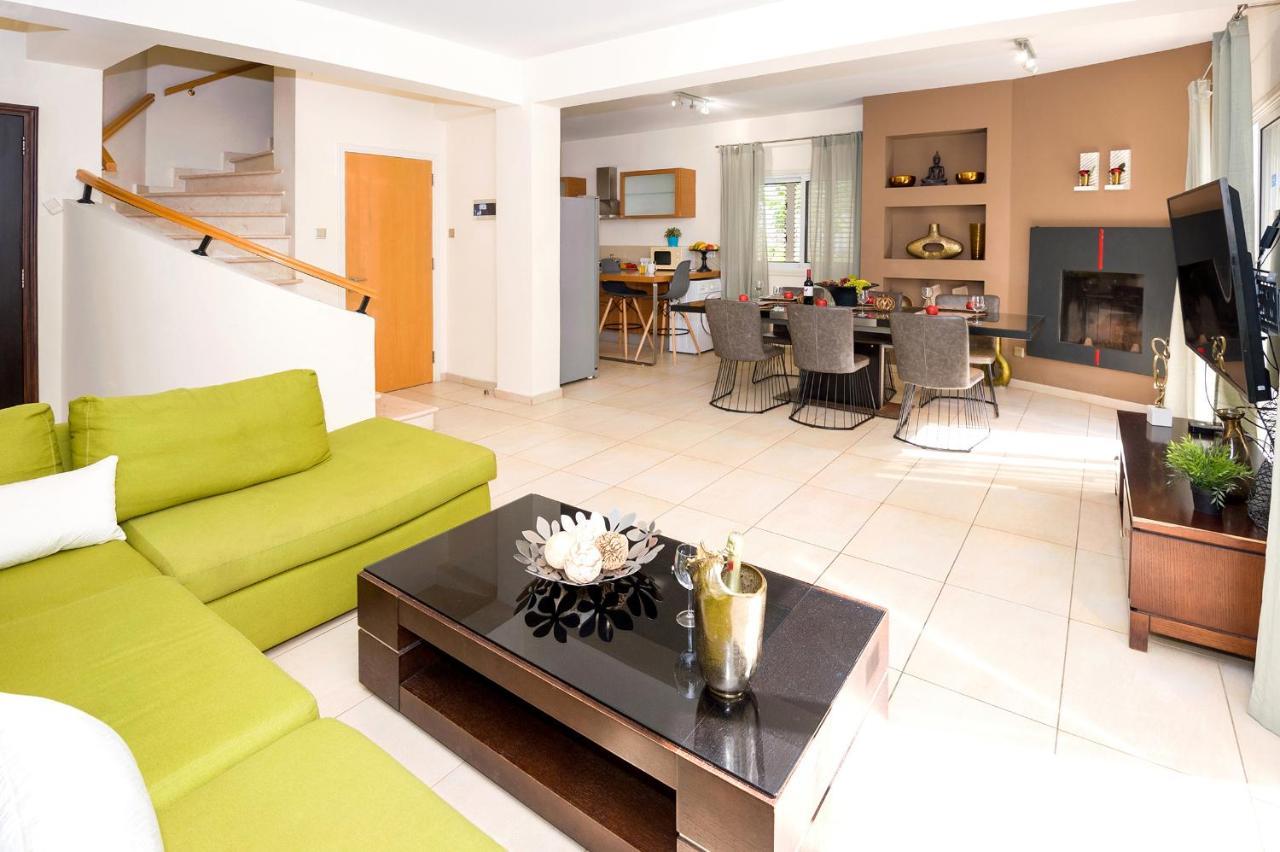 Villa Emily