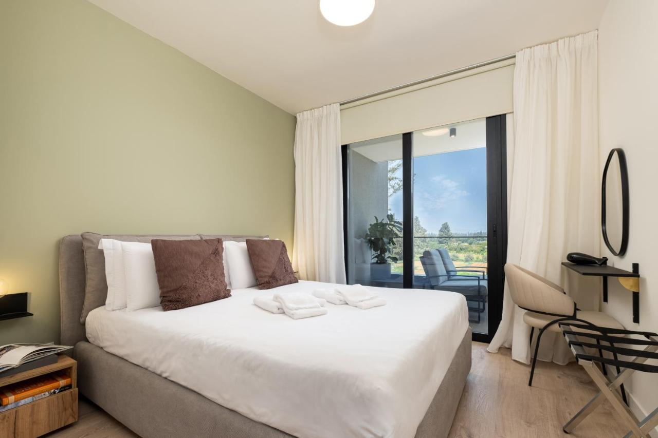 Sunset Gardens Apartment *