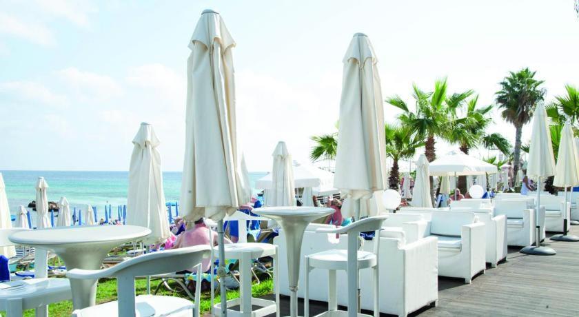 Silver Sands 3*