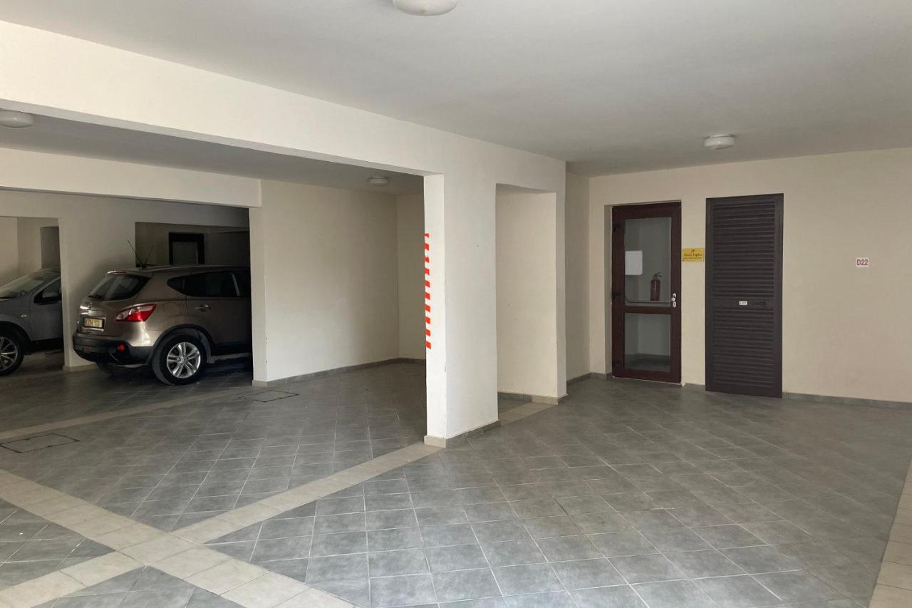 Eleona's Royal Gardens By Yiota - Luxury 2 Bed In Exclusive Complex * Peyia