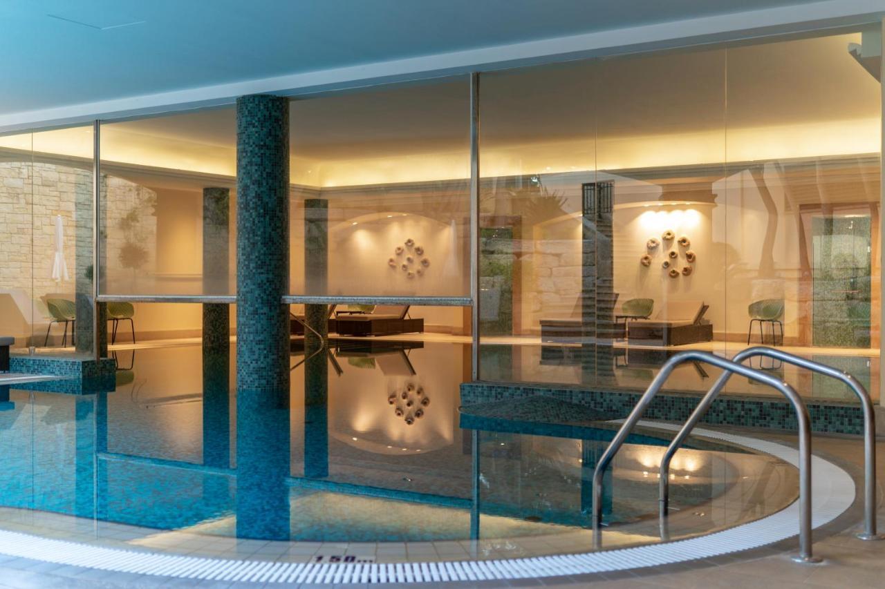 Resort Aphrodite Hills 5*
