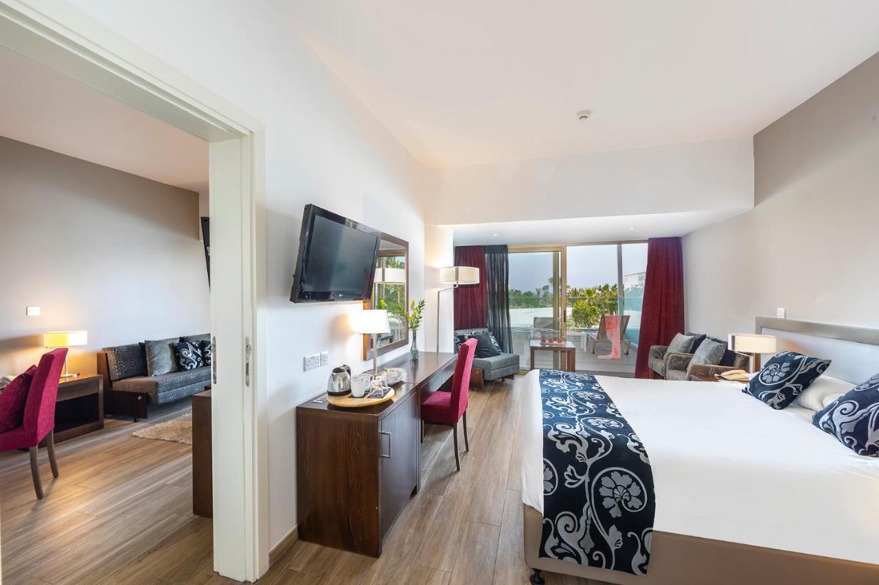 Hotel Crystal Springs 4*