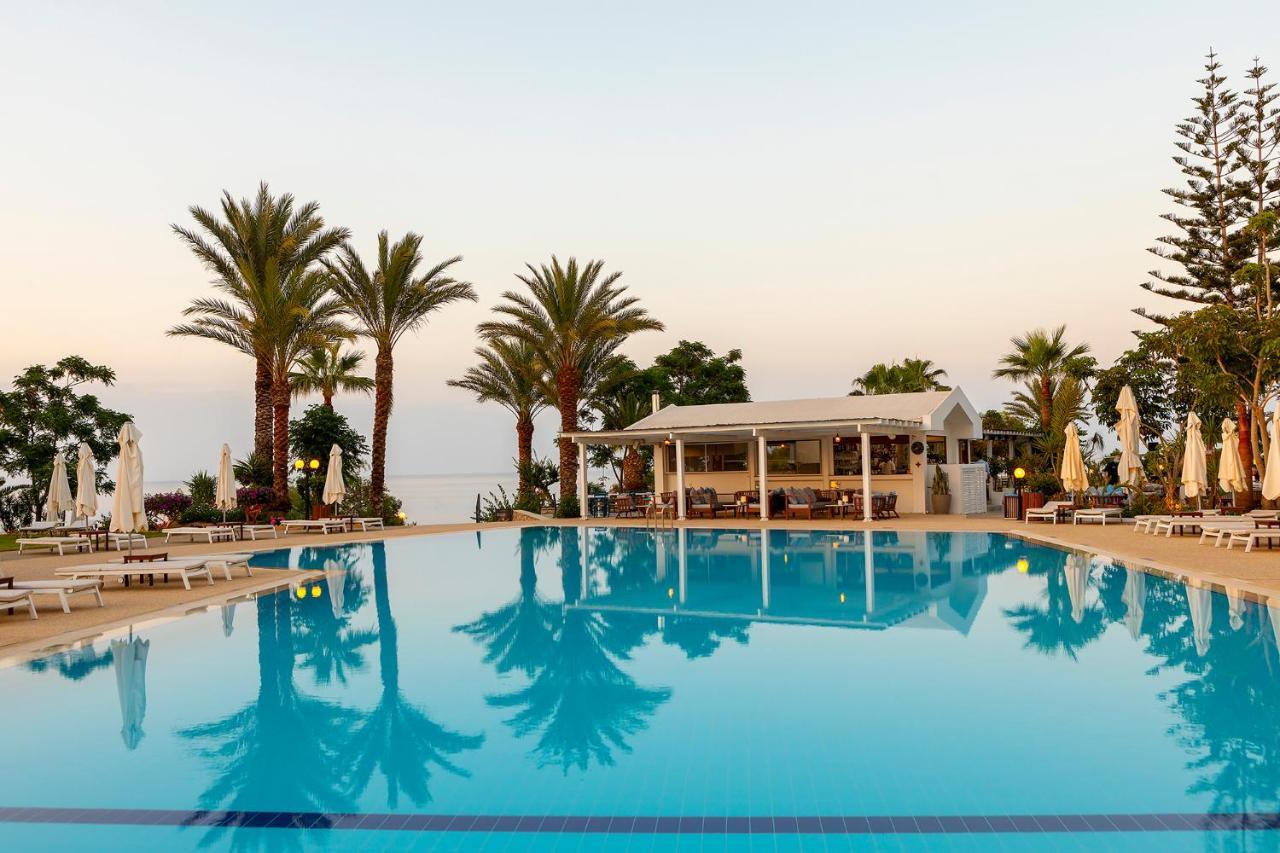 Hotel Crystal Springs