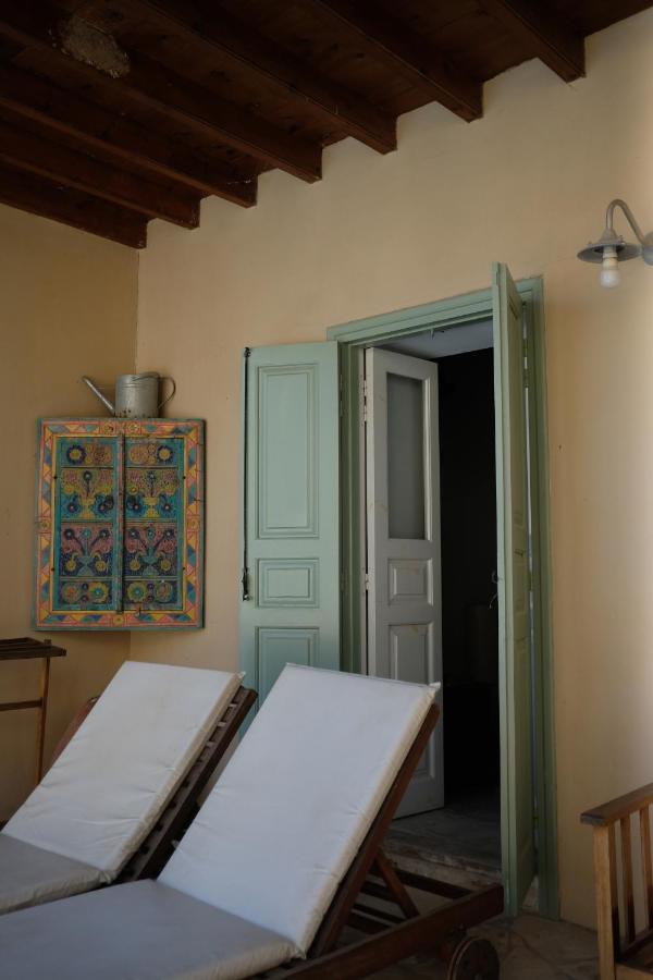 Apartment Evkarpos *