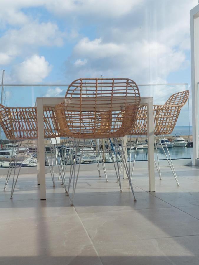 Latchi Marina View Apartamento *