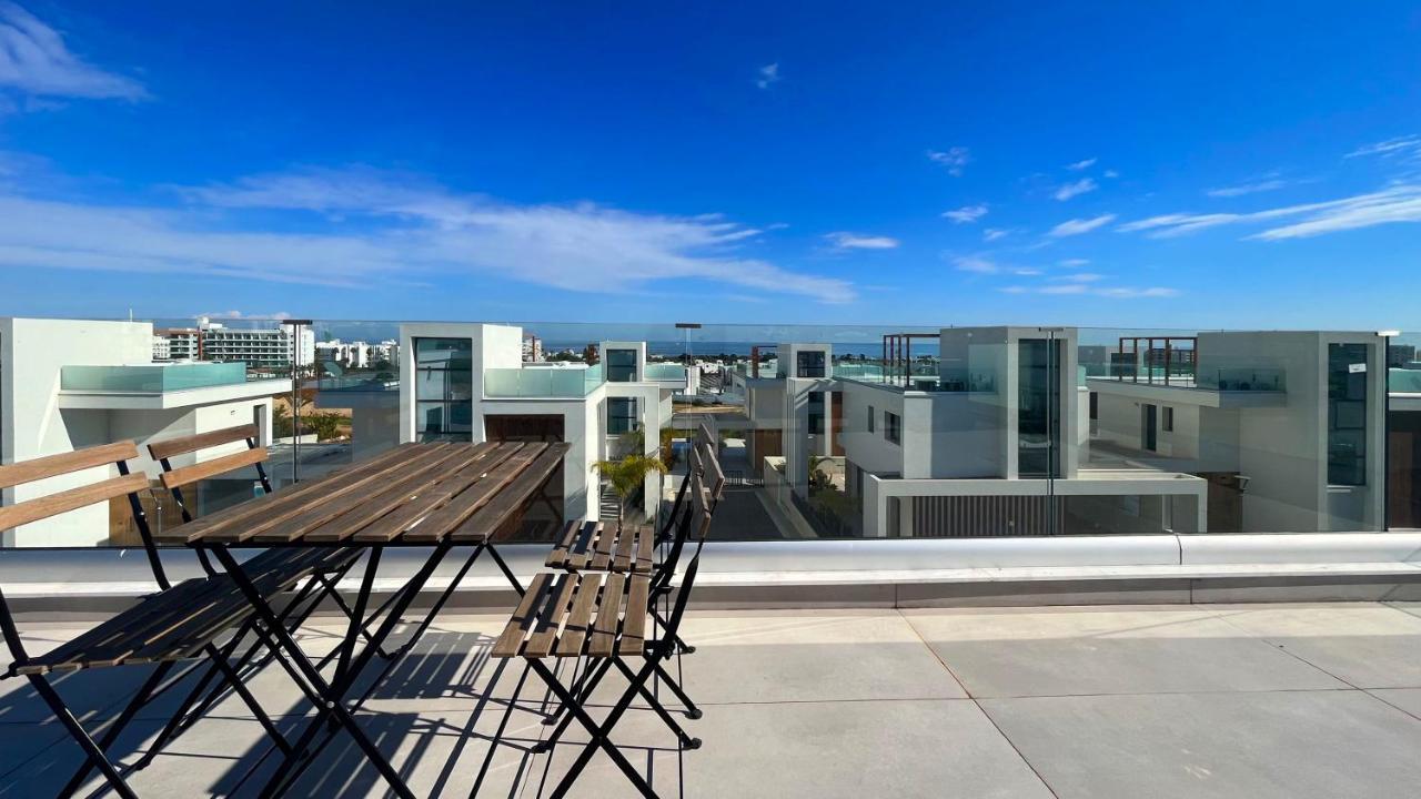 Villa By The Bay Villa,3 Br/pool Protaras