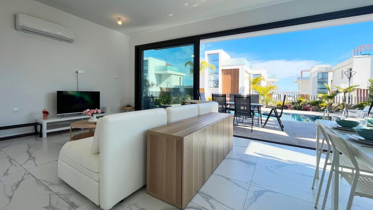 By The Bay Villa,3 Br/pool Protaras