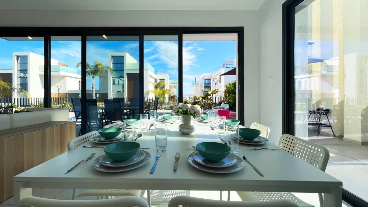 By The Bay Villa,3 Br/pool Villa *