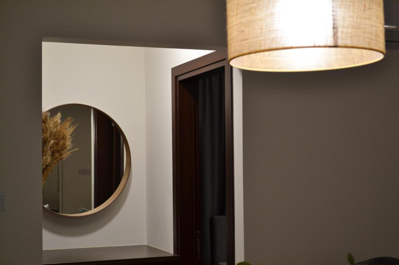 Apartment Pebble