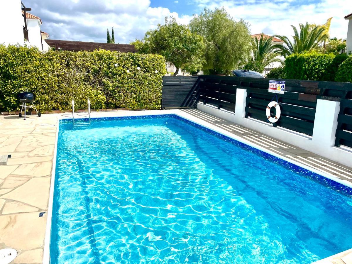 Georgina & Marianda Holiday home