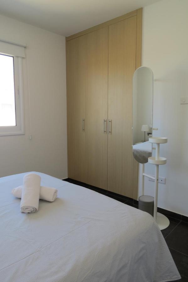 Mythical Sands Am10 * Paralimni
