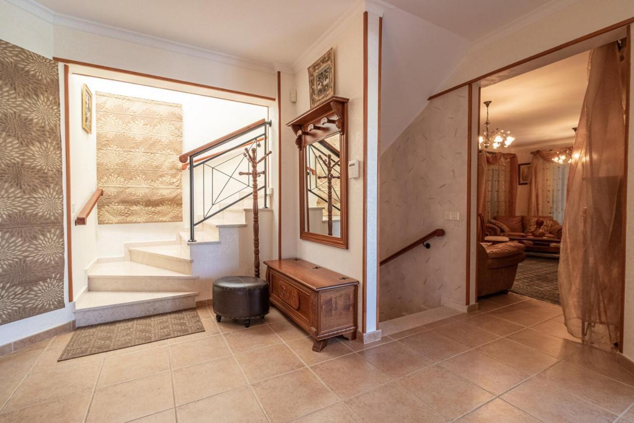 Villa Rafaella In Latchi With Private Garden Polis