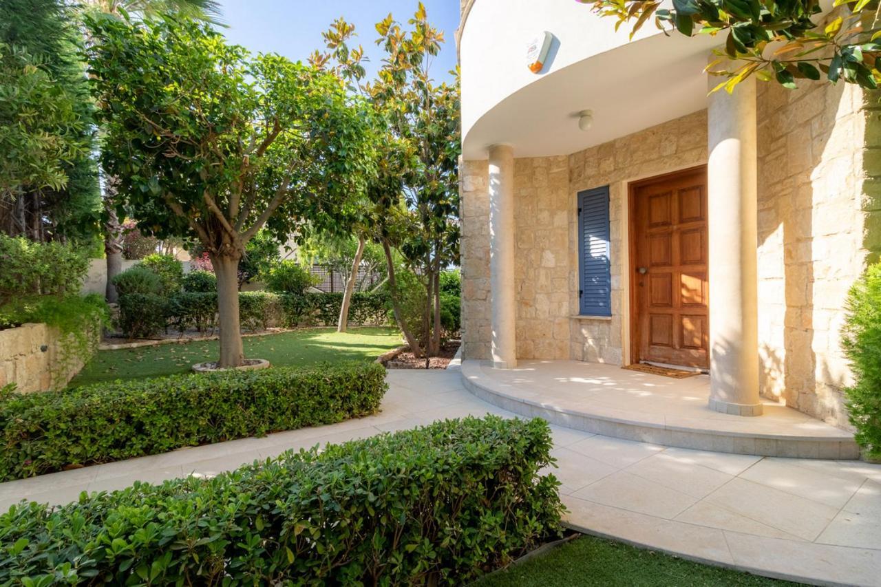 Rafaella In Latchi With Private Garden Villa