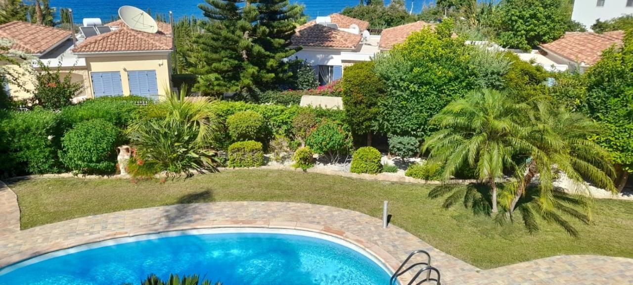 Rafaella In Latchi With Private Garden Villa