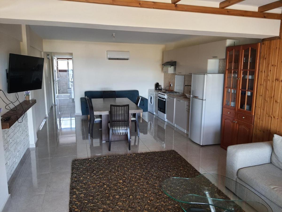 Joanna Sunset Apts Apartamento *