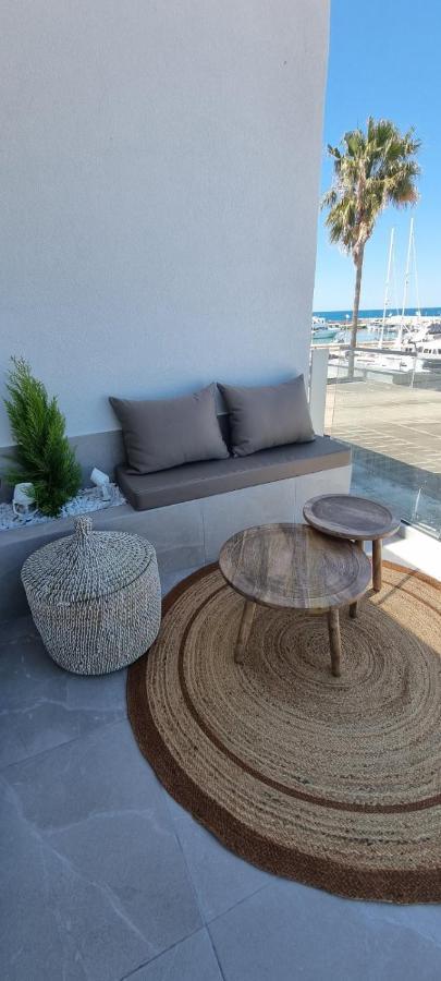 Latchi Marina View Apartamento