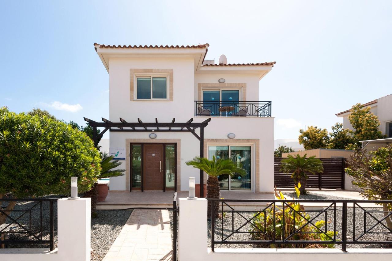 Villa Carolina Ayia Napa