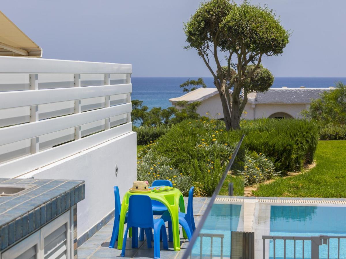 Seafront Sirina Pearl Villa Protaras