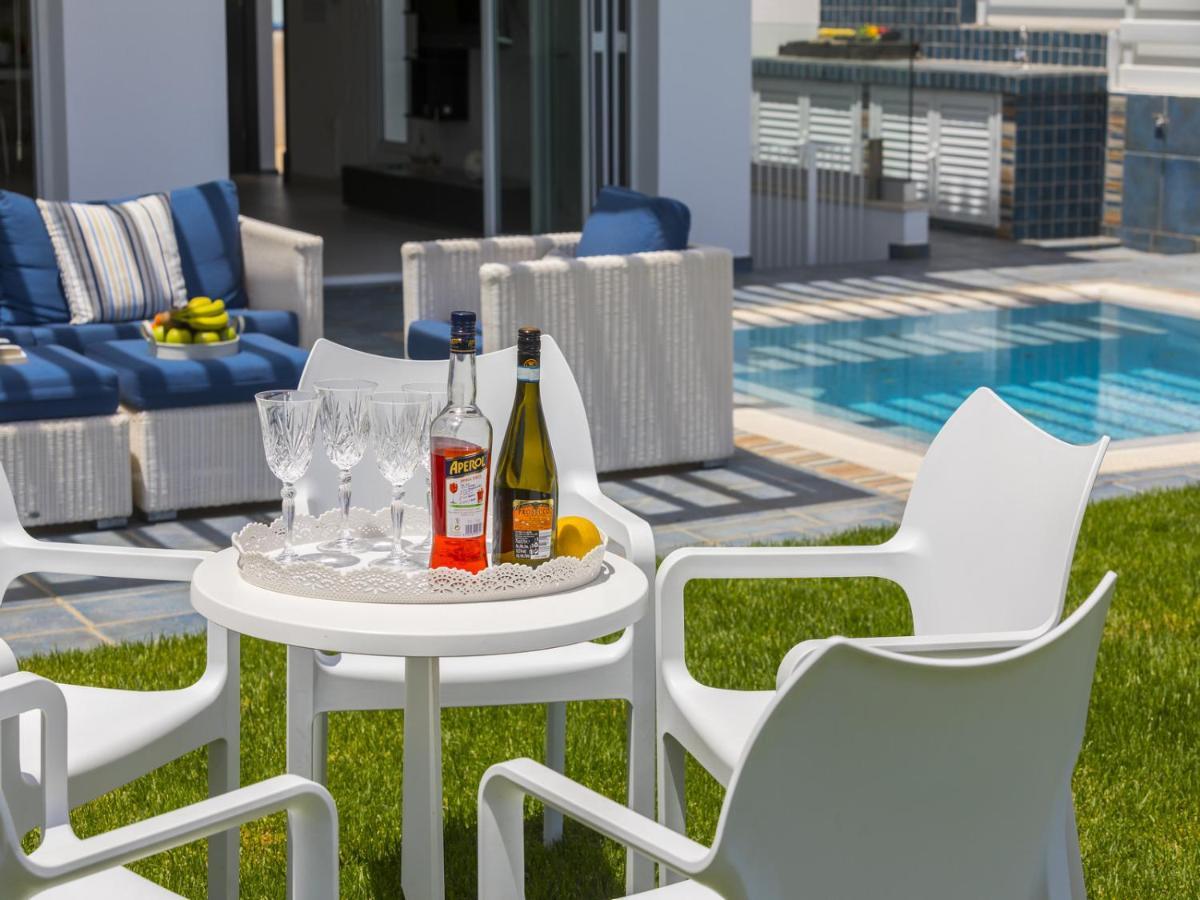 Villa Seafront Sirina Pearl *