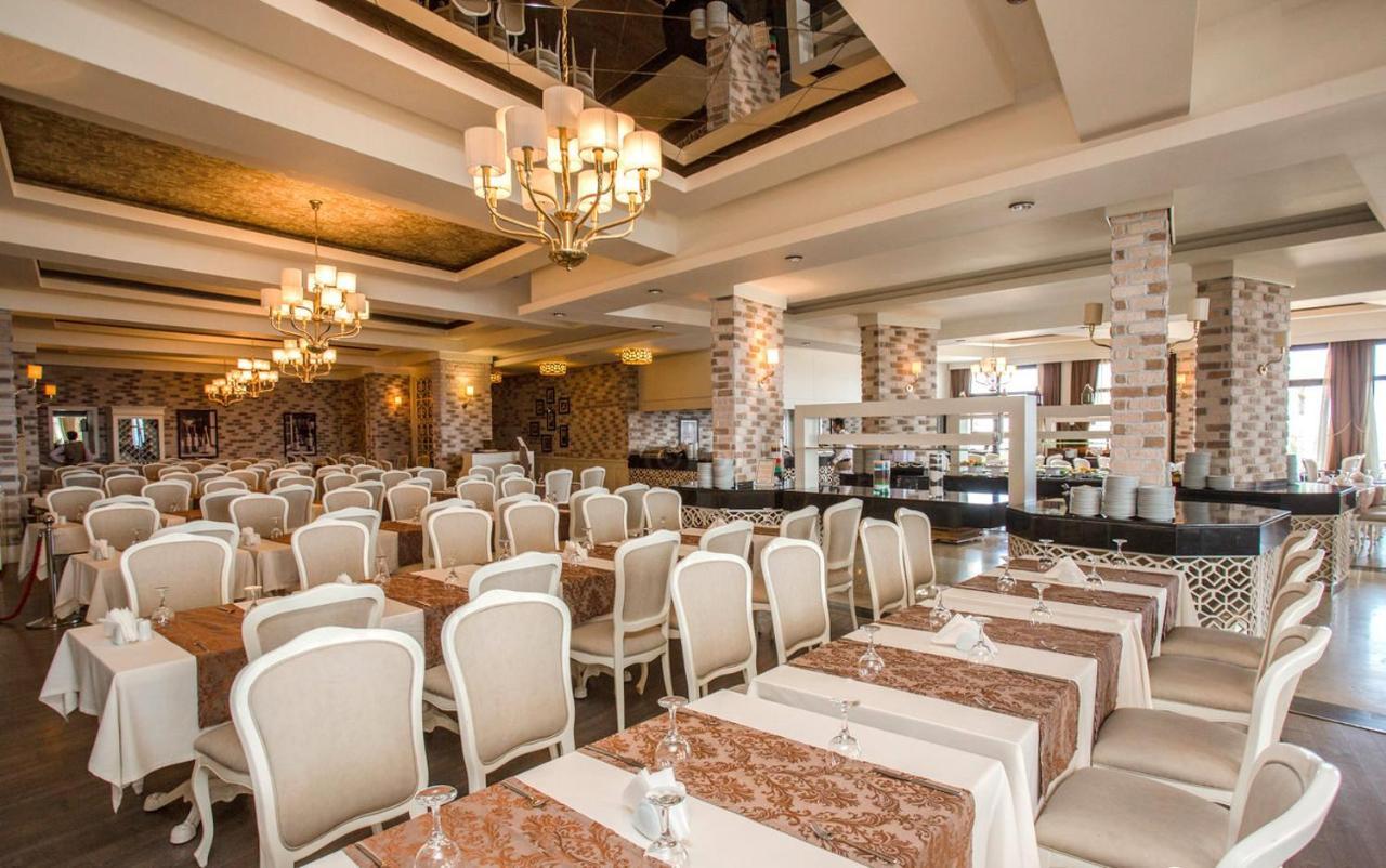 Vuni Palace Premium & & Casino Beachfront Location ! 5* Kyrenia (Northern Cyprus)