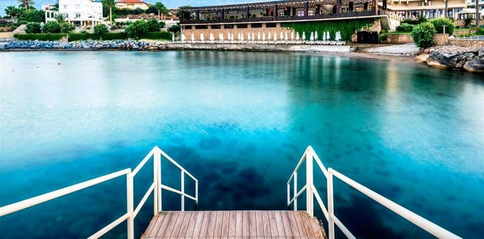 Vuni Palace Premium & & Casino Beachfront Location ! 5* Kyrenia (Northern Cyprus)