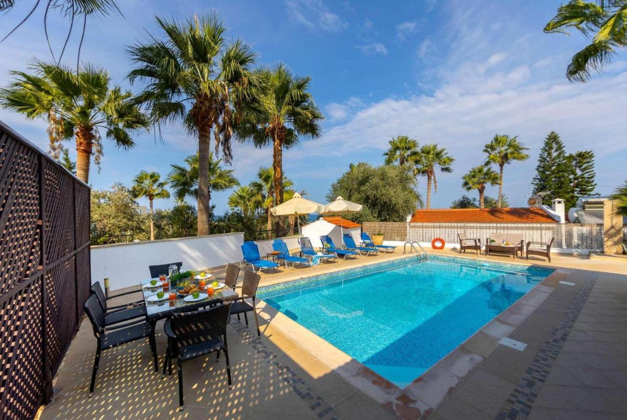 Villa Evanthia *