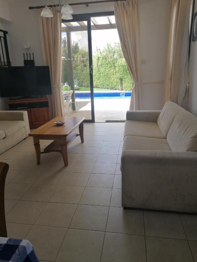 Med-sunset Villa Kissonerga
