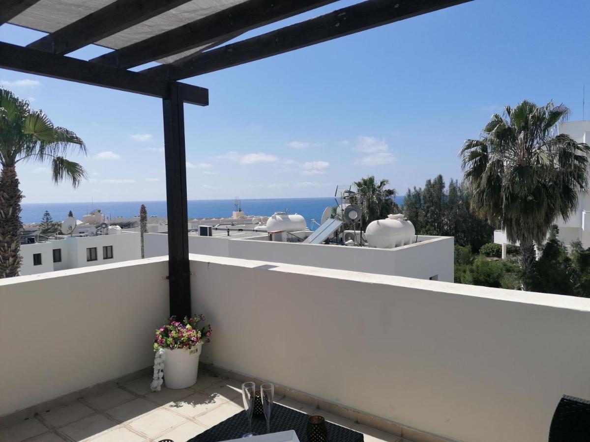 Med-sunset Villa *