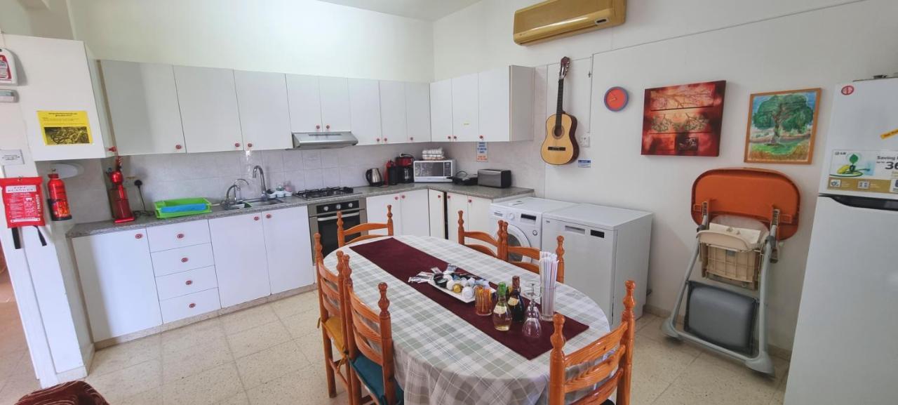 Astrofegia Near The Sea Aparthotel Agia Marina (Northern Cyprus)