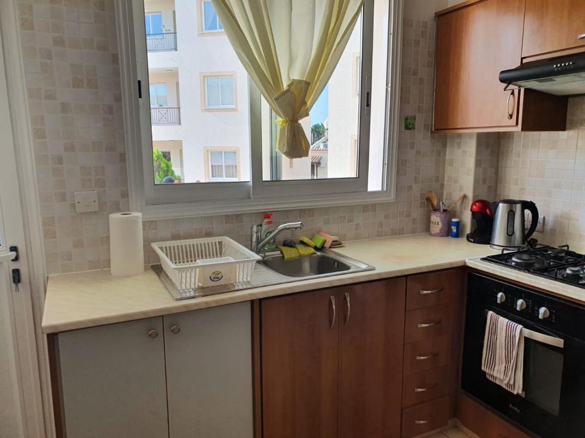 Apartamento Ancient - Cozy Place Next To The Sea, Marina, Historical Sites, Buses, Mall, And Market *