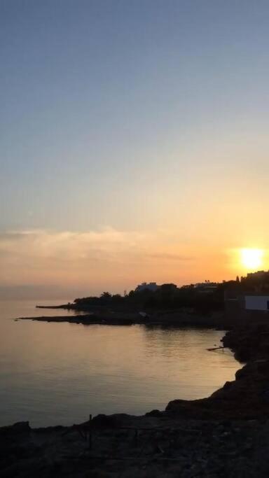 Vakantiehuis High By The Beach House In Girne *