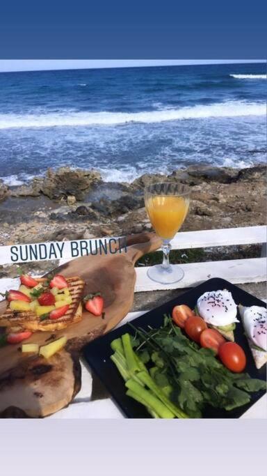 High By The Beach House In Girne *