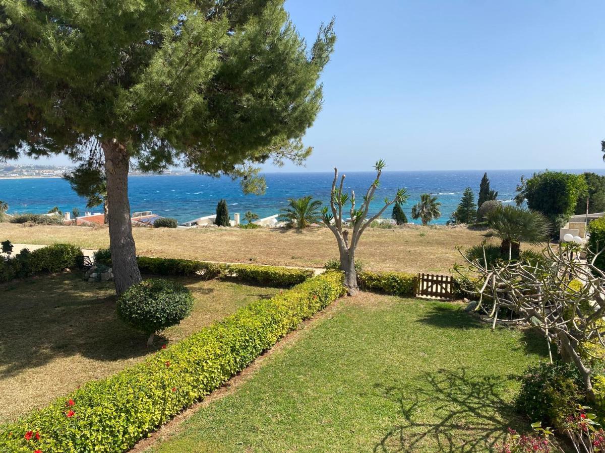 Sea View In Coral Bay *