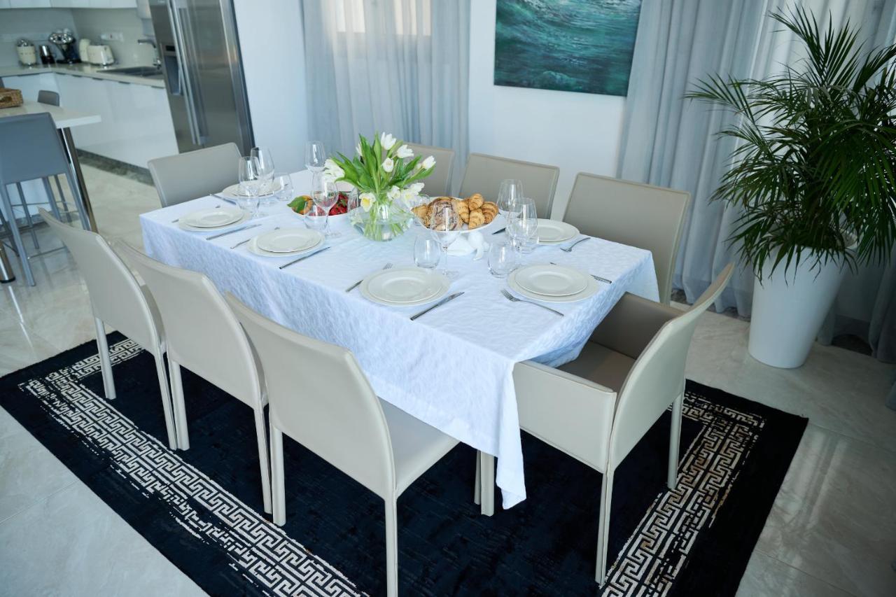 Olymp Luxury C - Seafront Elegance With Infinity Pool And Exclusive Lifestyle Kissonerga