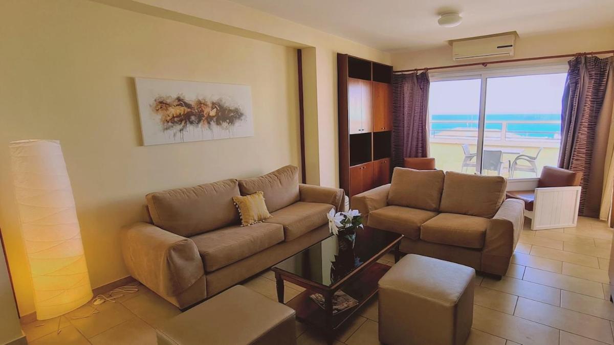 Sunrise B01 Apartment