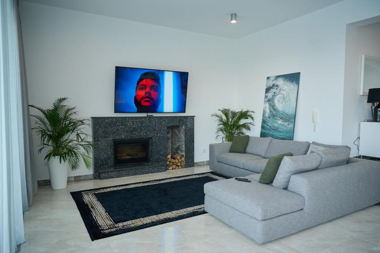 Villa Olymp Luxury C - Seafront Elegance With Infinity Pool And Exclusive Lifestyle *