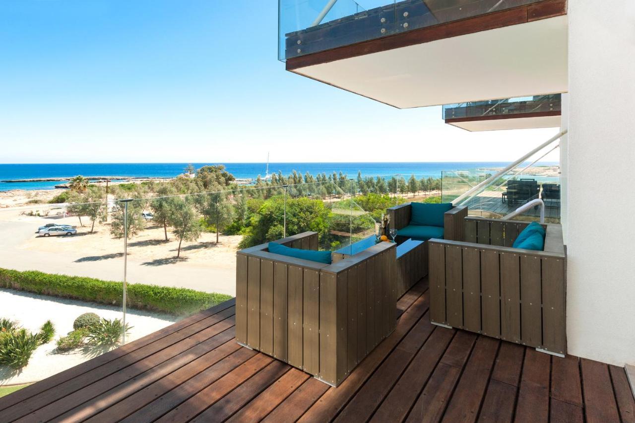 Marina - Beachfront Apartment