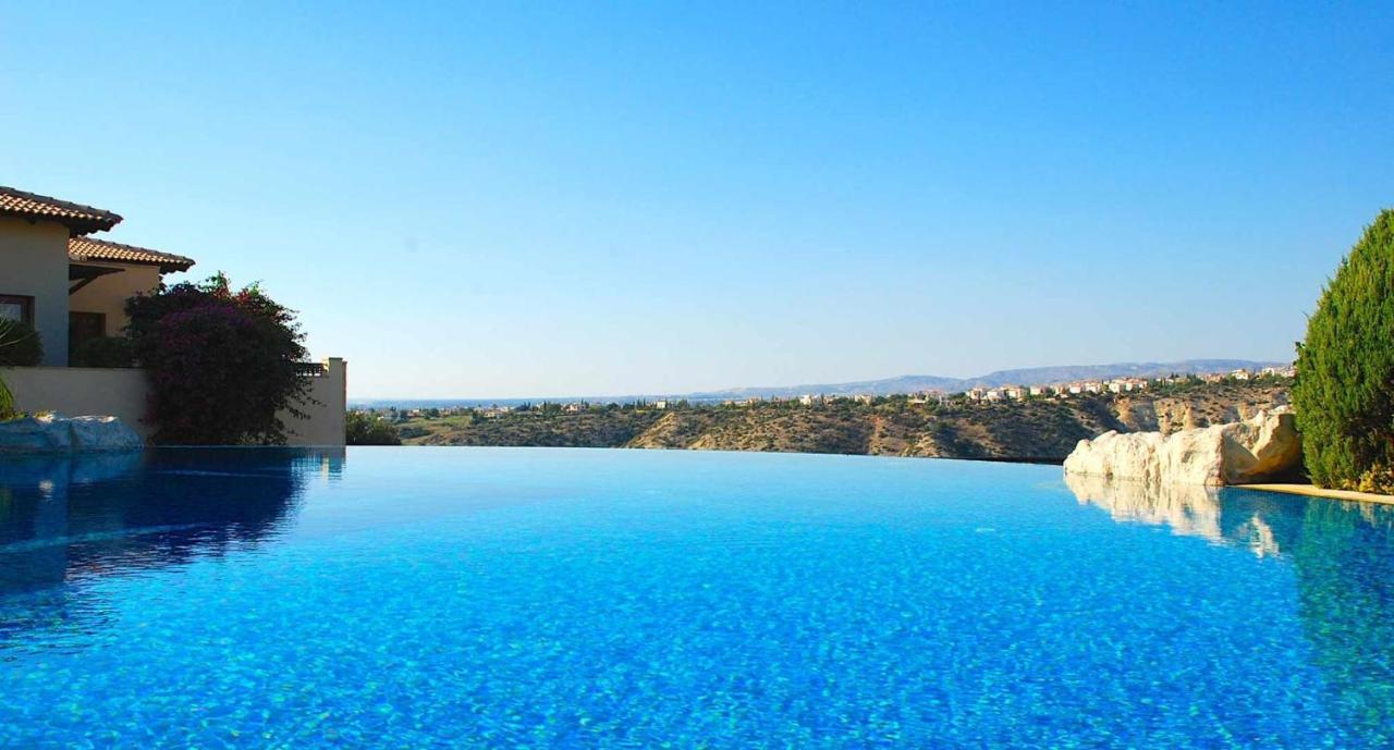 Fantastic Junior Cz02 Salamis With Gorgeous Views, Aphrodite Hills Villa *