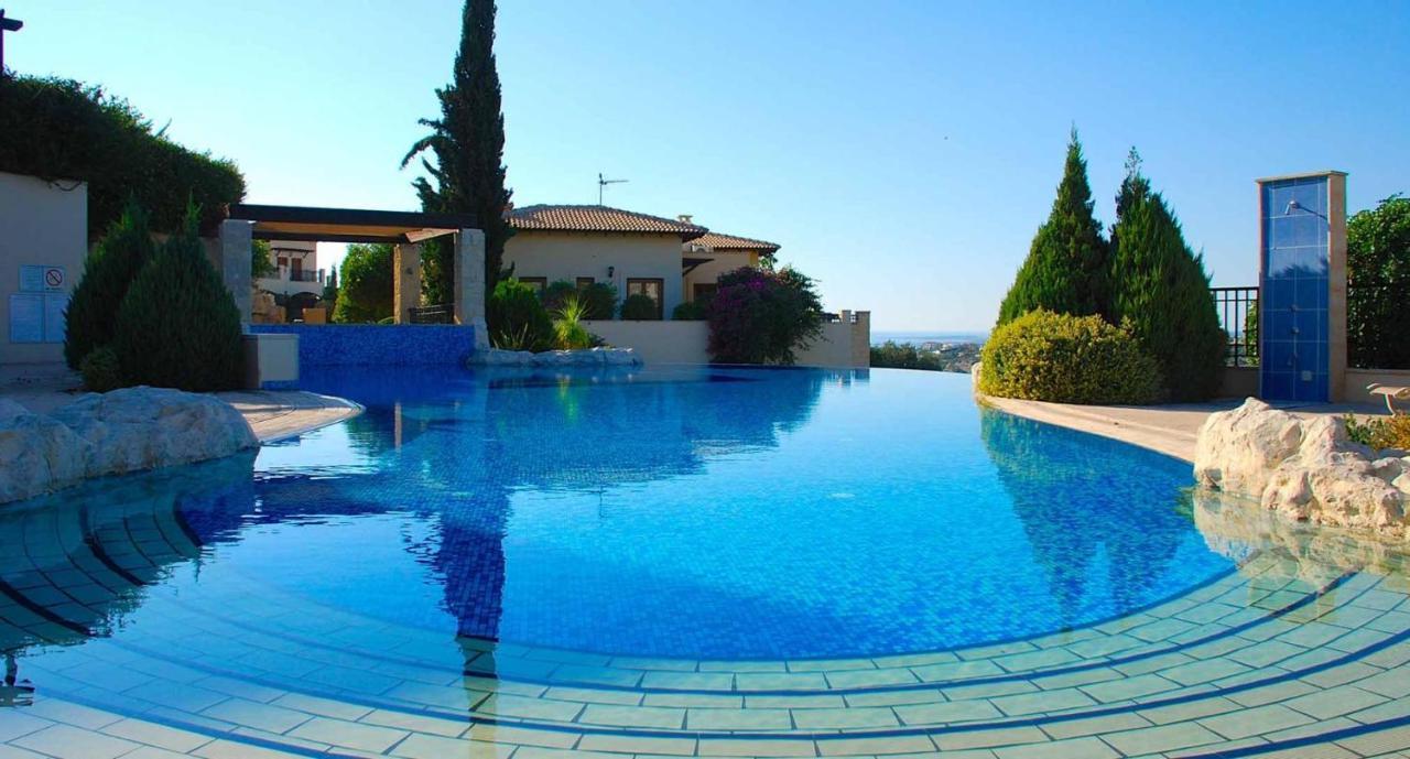 Fantastic Junior Cz02 Salamis With Gorgeous Views, Aphrodite Hills *