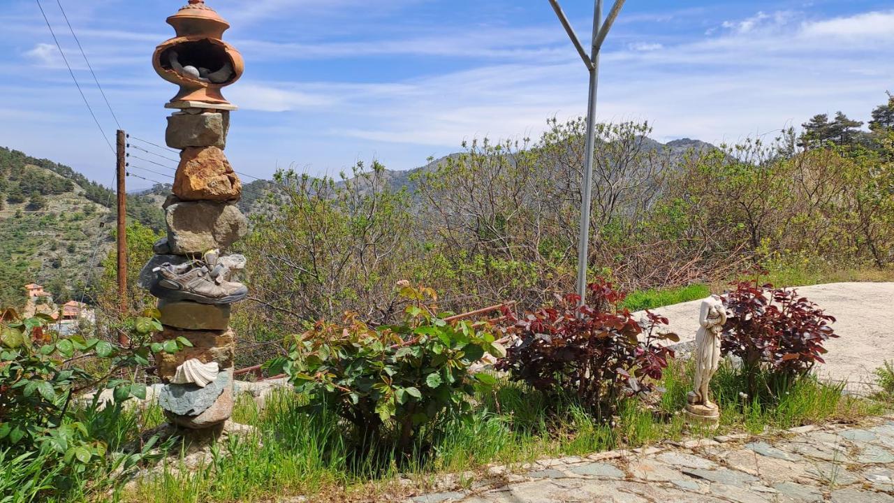Holiday home Mountain View Ioannis Ylation Saranti *