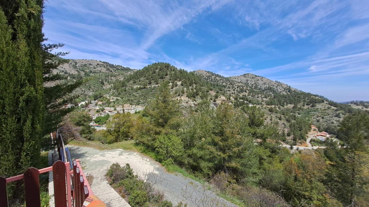 Mountain View Ioannis Ylation Saranti *