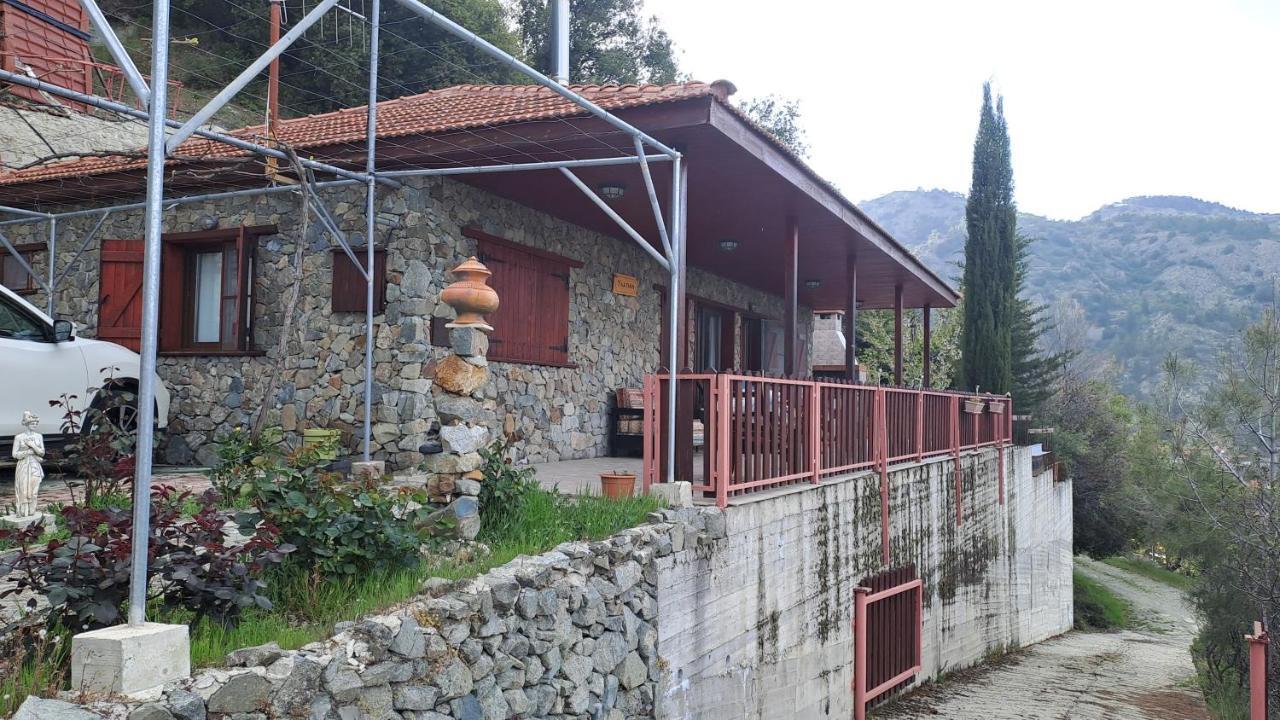 Mountain View Ioannis Ylation Saranti Holiday home