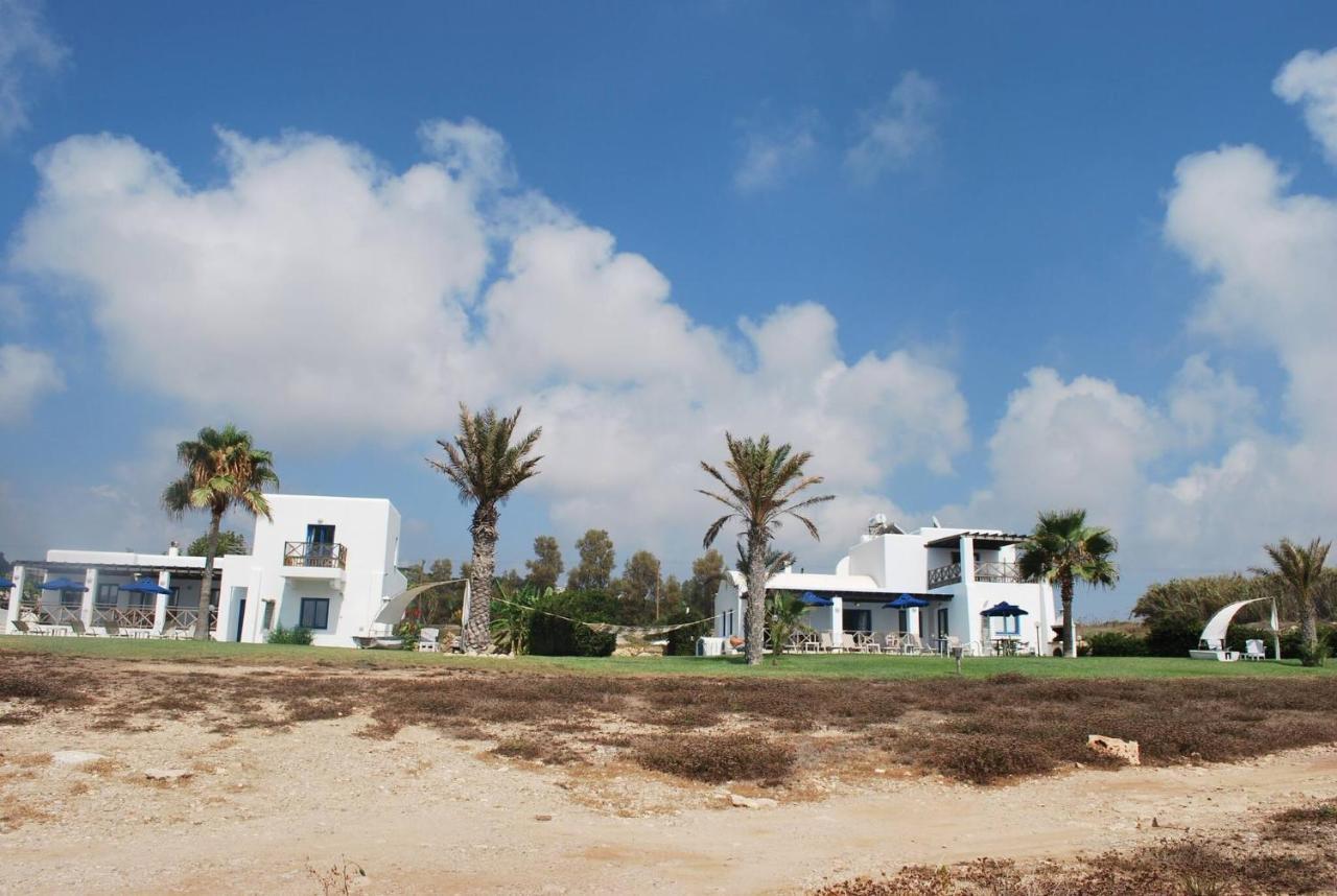 Sea Front With Private Heated Pool, Quiet Area Paphos 322 *