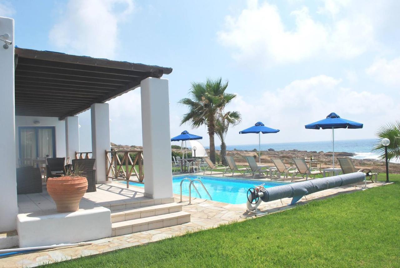 Sea Front With Private Heated Pool, Quiet Area Paphos 322 Kissonerga