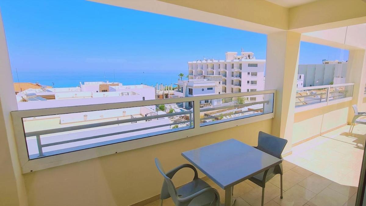 Apartment Sunrise B01 *